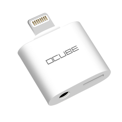 Lightning naar aux en Lightning adapter